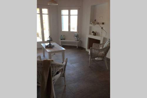 Sea Breeze Serifos
