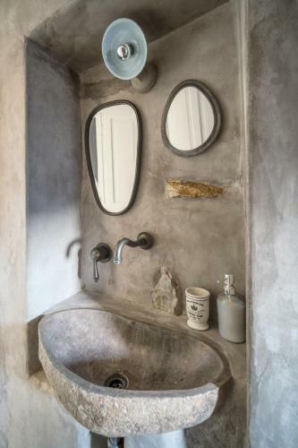 Serifos 1890 Cliff House