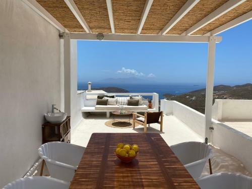 Serifos Olive
