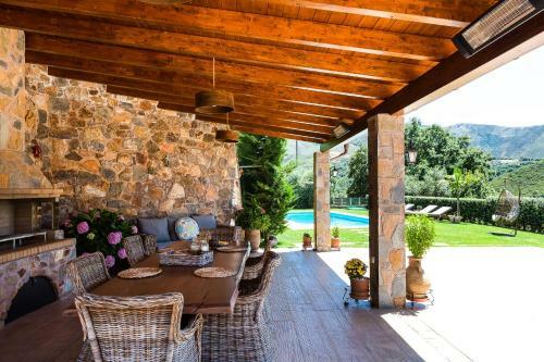 Villa Epimenidis House