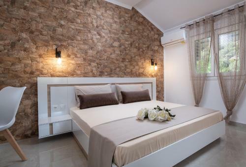 Estell Apartments