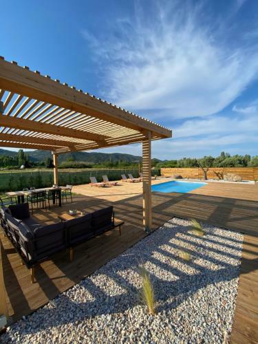 Thespis Villa 2