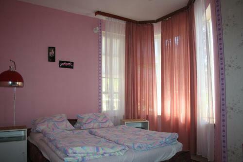 Bed & Breakfast Leander Vendeghaz
