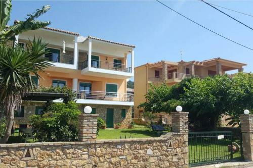 Apartamento Garden Flat With Sea View