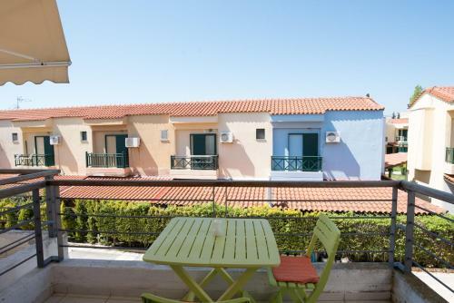 Quintessence Villas Neakitos