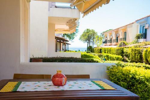 Quintessence Villas Neakitos