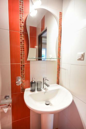 Hostal Villasartios