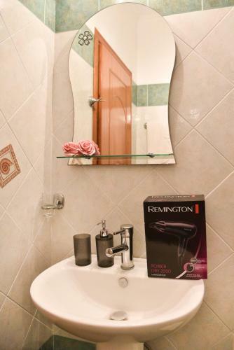 Hostal Villasartios