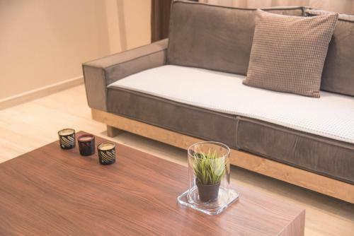 Quintessence Level Suites