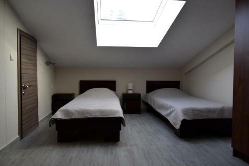 Quintessence Level Suites