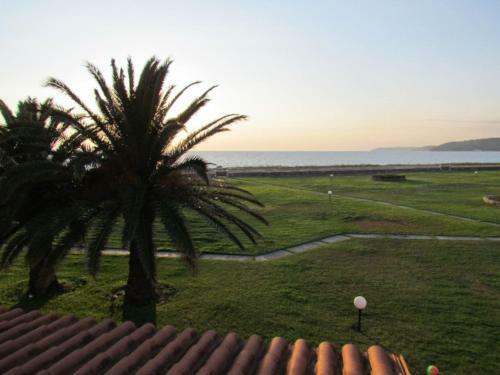 Summer House @fourka Beach