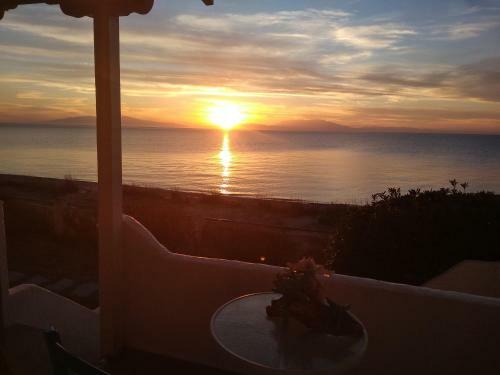 House By The Sea