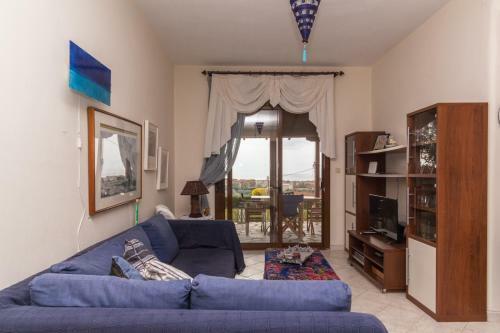 Luxury 2-floor Villa!!