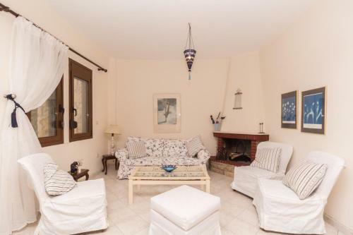 Luxury 2-floor Villa!!
