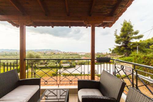 Luxury 2-floor Villa!!