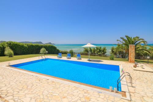 Beachfront Twin Villas