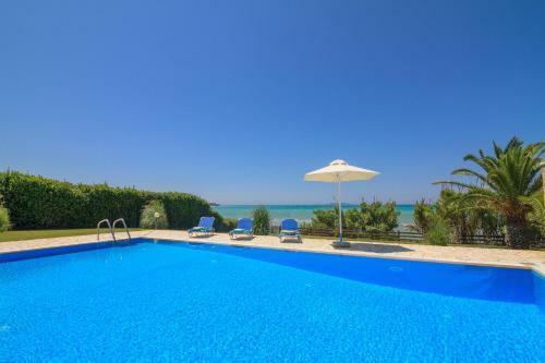 Beachfront Twin Villas