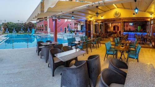 Spiros Apartments