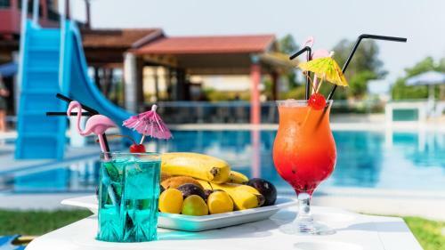Spiros Apartments