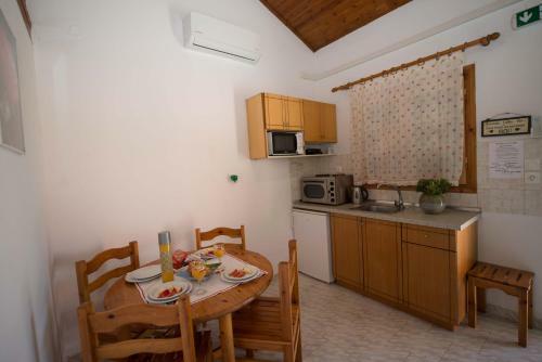 Georgia Apartments Sidari