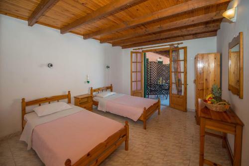 Georgia Apartments Sidari