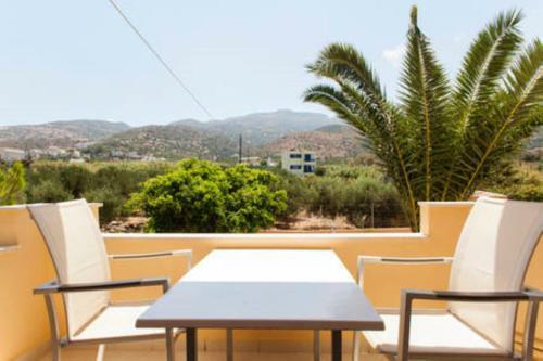 Makis Apartments Agia Fotia Sitia