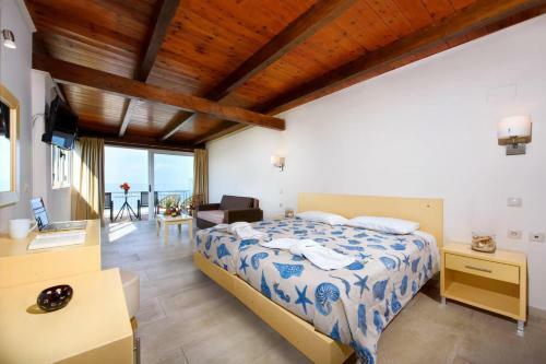 Hotel Aquarius Mini Suites