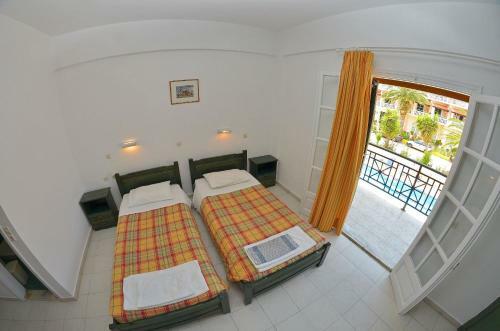 Clio Apartments