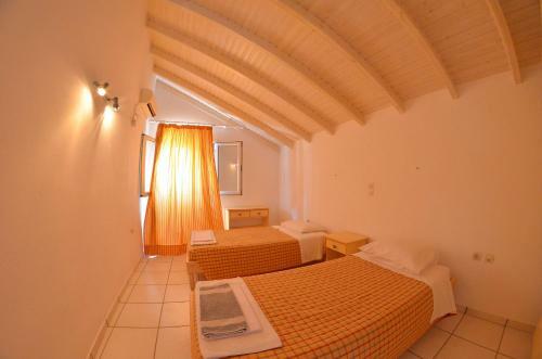 Clio Apartments