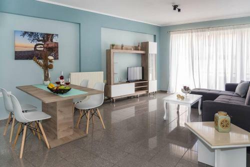 Modern Downtown Apartment