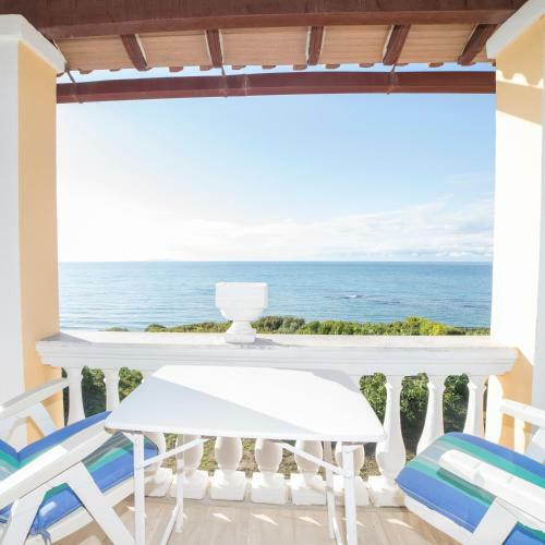 Ntoriseveline Beach House