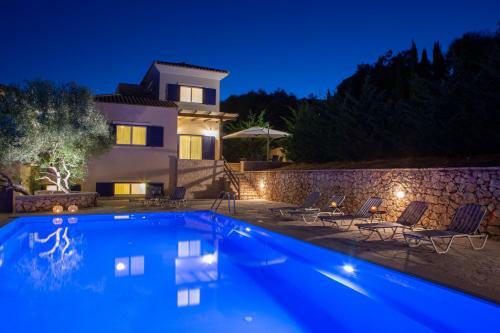 Okeanides Villas