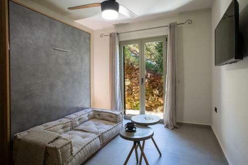 Villa Anthelia-idyllic View And Private Access To The Sea