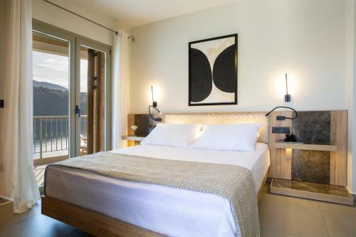 Villa Anthelia-idyllic View And Private Access To The Sea
