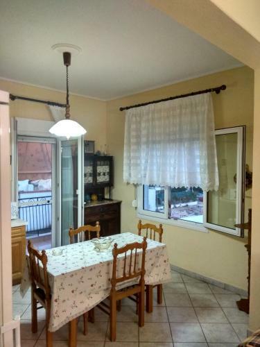Leoni Apartment