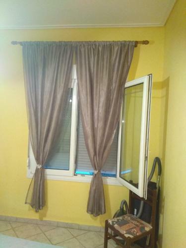 Leoni Apartment