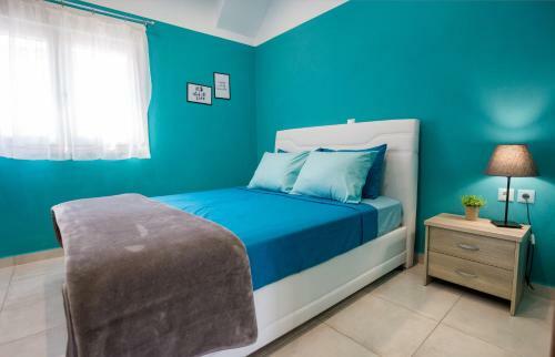 Doukas Apartments