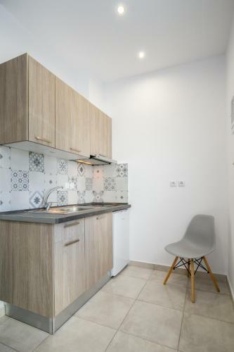 Doukas Apartments