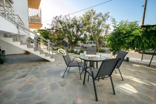 Doukas Apartments