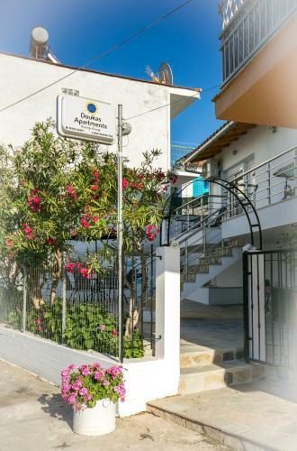 Doukas Apartments