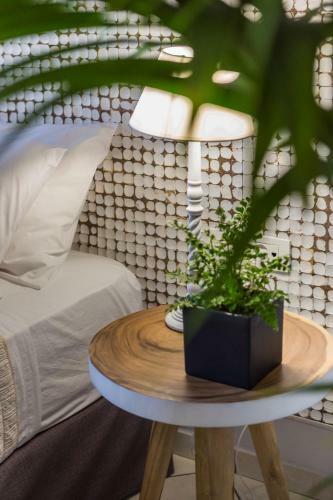 Makis Hotel