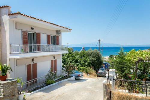 "thea" Apartment 2