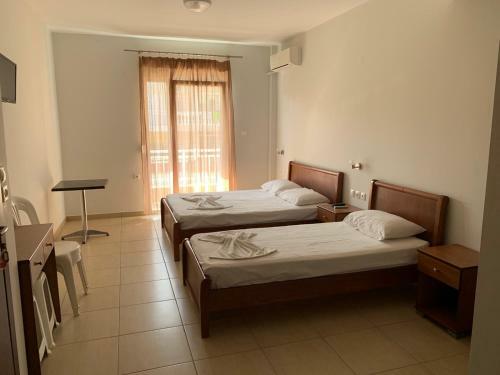 Pavlos Apartments