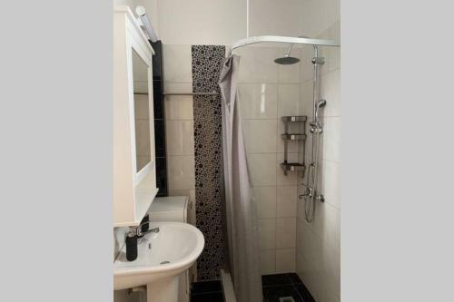 Welcome To Elia, A Comfortable, Family Maisonette