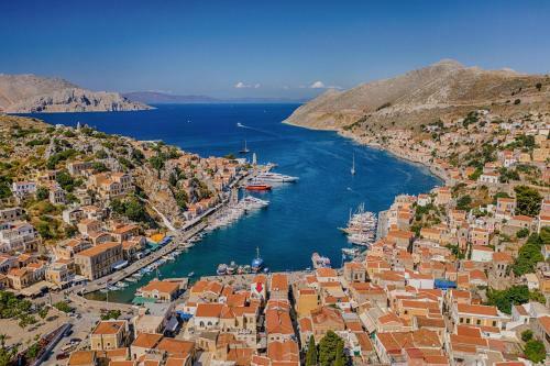 Green Symi Apartment