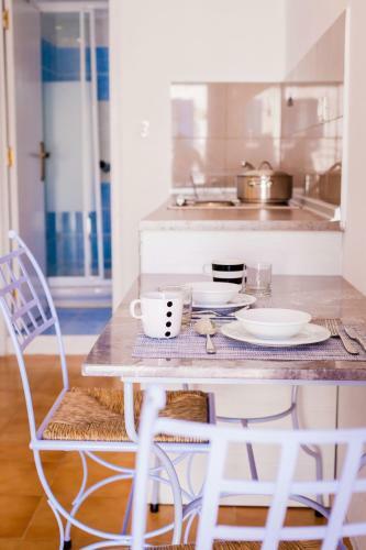 Marea Apartments