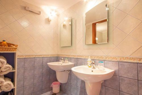 Hostal Villa Galanis