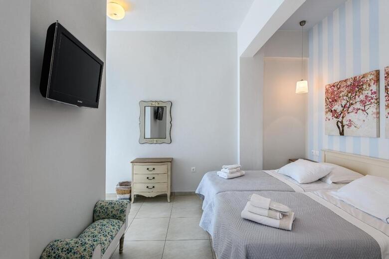 Hotel Australia