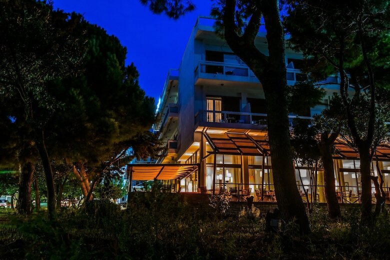 Karystion Hotel
