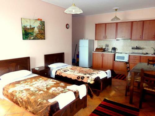 Makronas Apartments